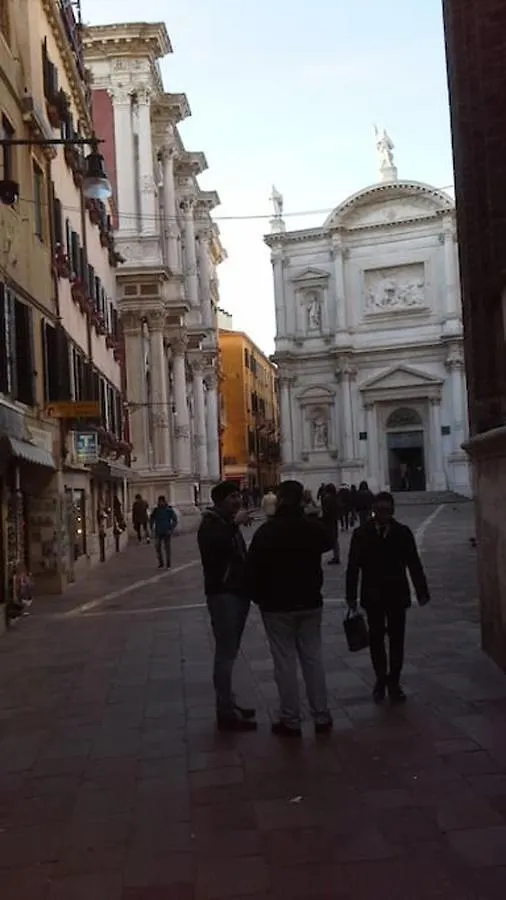 Ca' Angiolo Ai Frari Apartment Venice